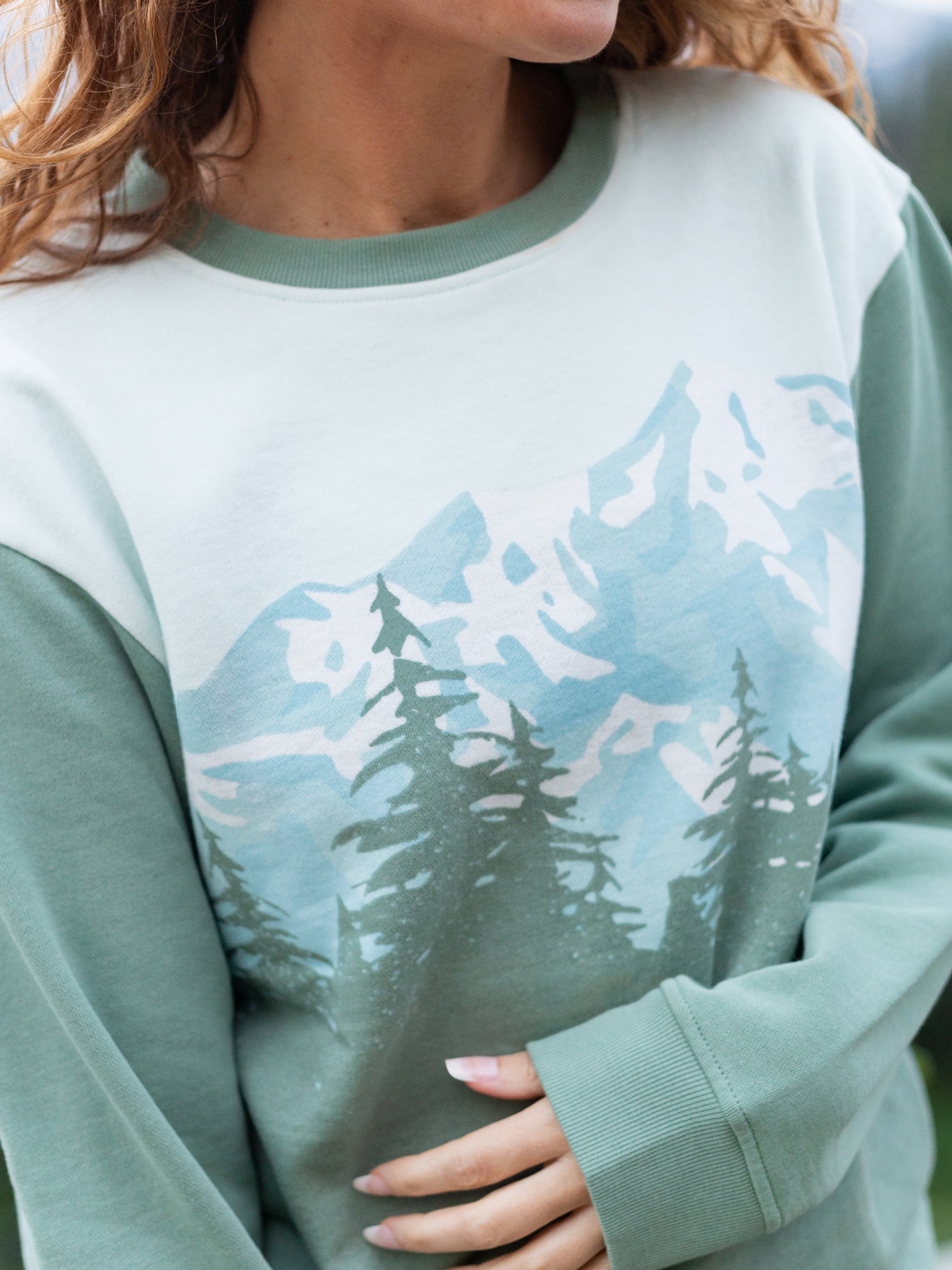 Cascadia Pullover