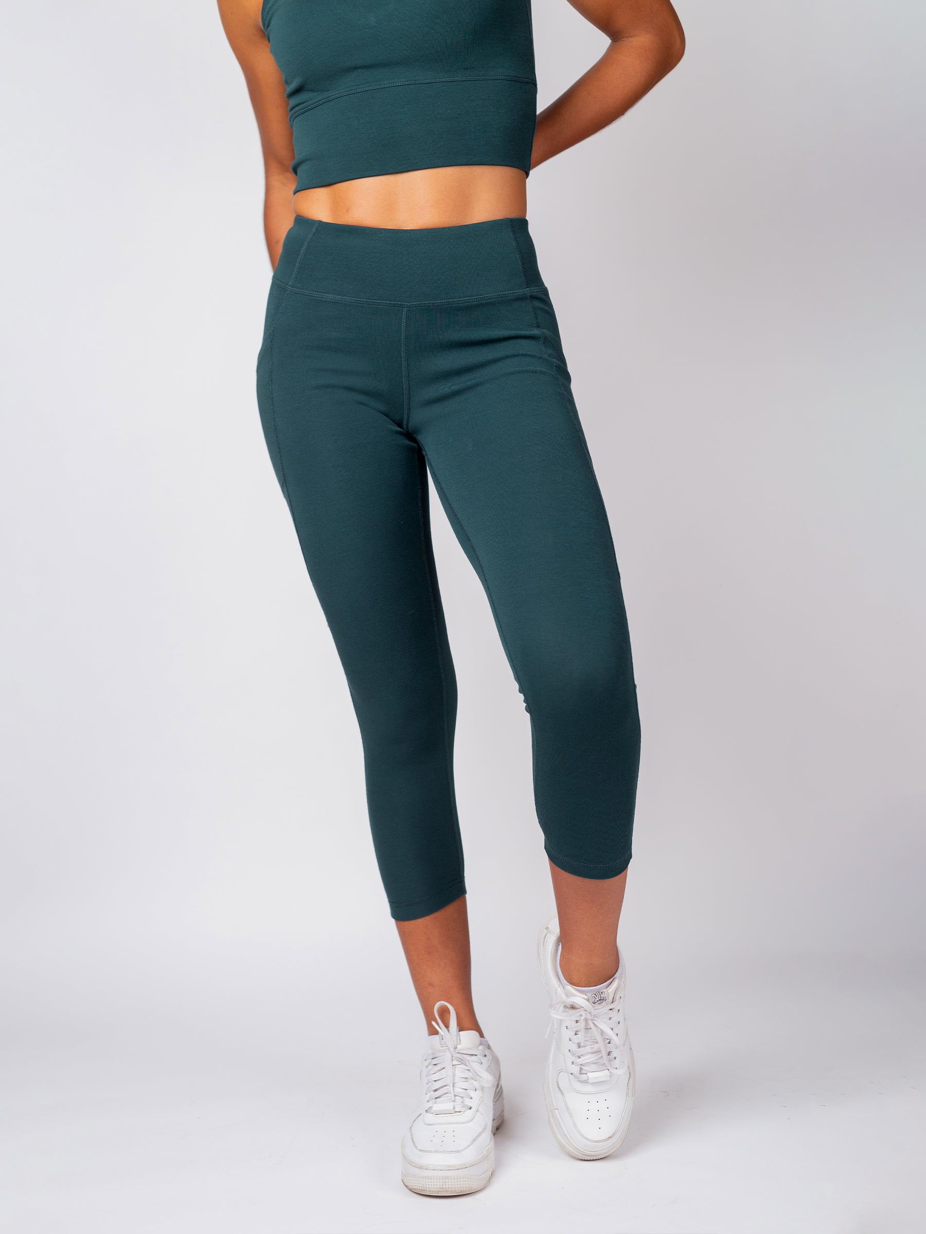 PlantTec™ Organic Crop/Petite Leggings | Monstera